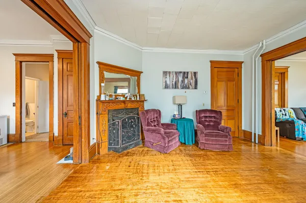 $150,000 | 609 East 4th Street, Fairmont, MN 56031