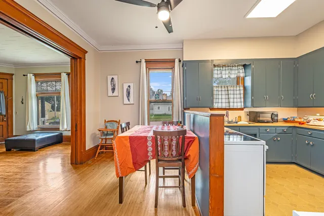 $150,000 | 609 East 4th Street, Fairmont, MN 56031