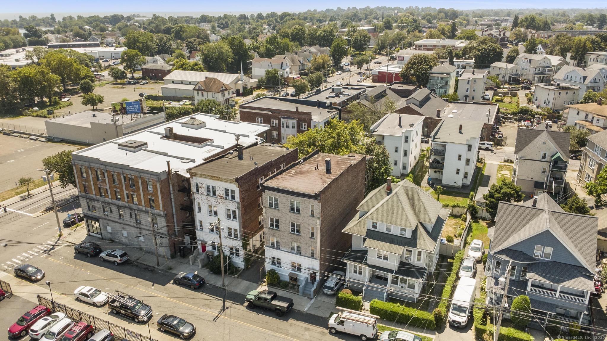 31 Whittier Street Bridgeport, CT 06605 - Photo 7 of 34 an aerial view of a city with lots of residential buildings