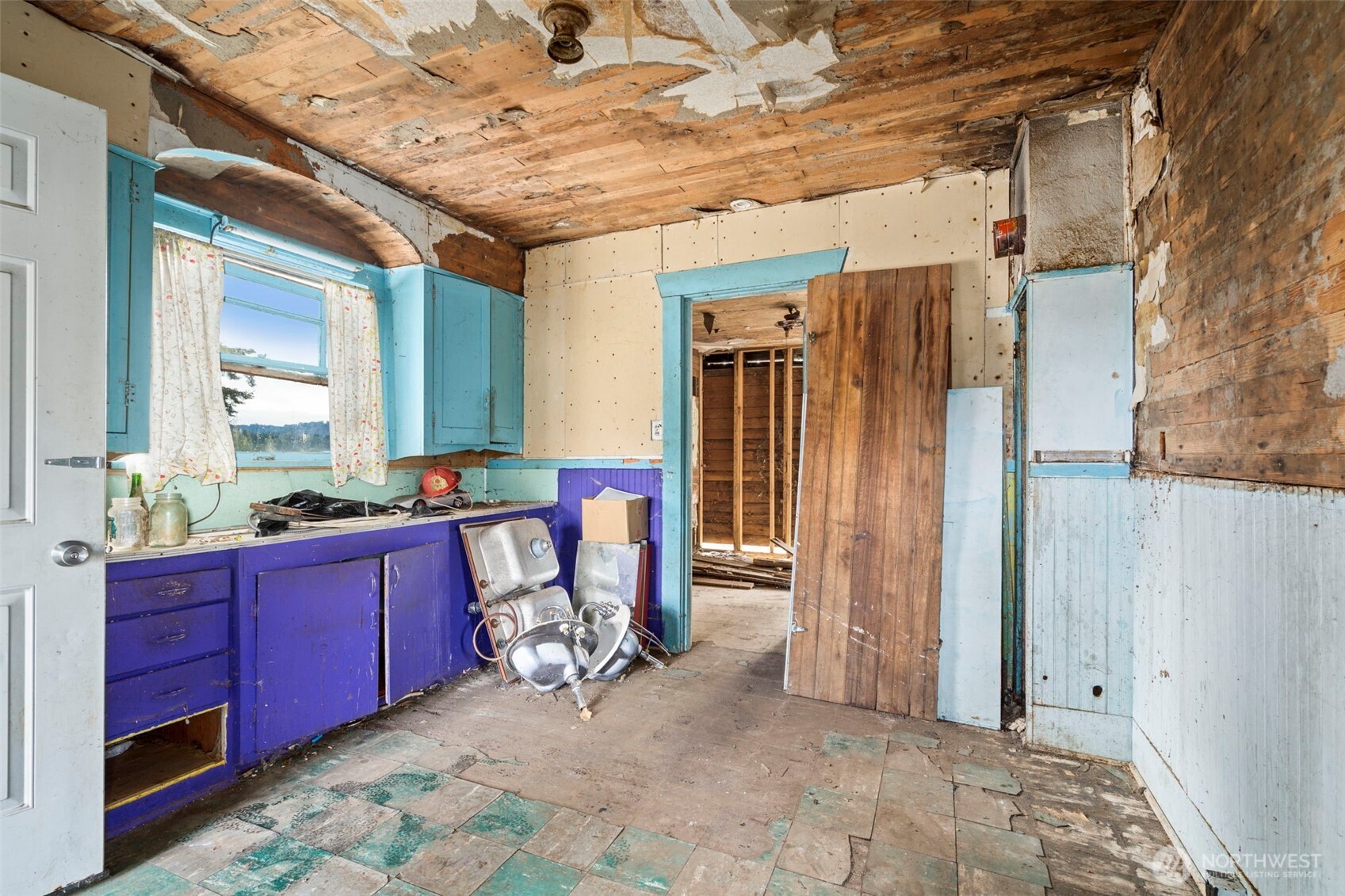 1587 Krause Road Raymond, WA 98577 - Photo 5 of 11 Gallery Image 5