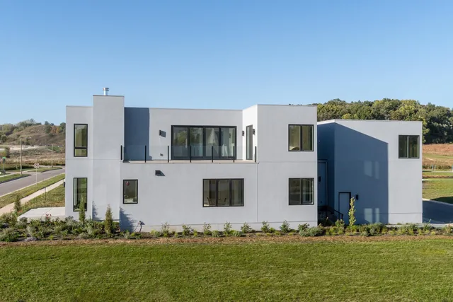 $1,850,000 | 4043 Serenbe, Middleton, WI 53562