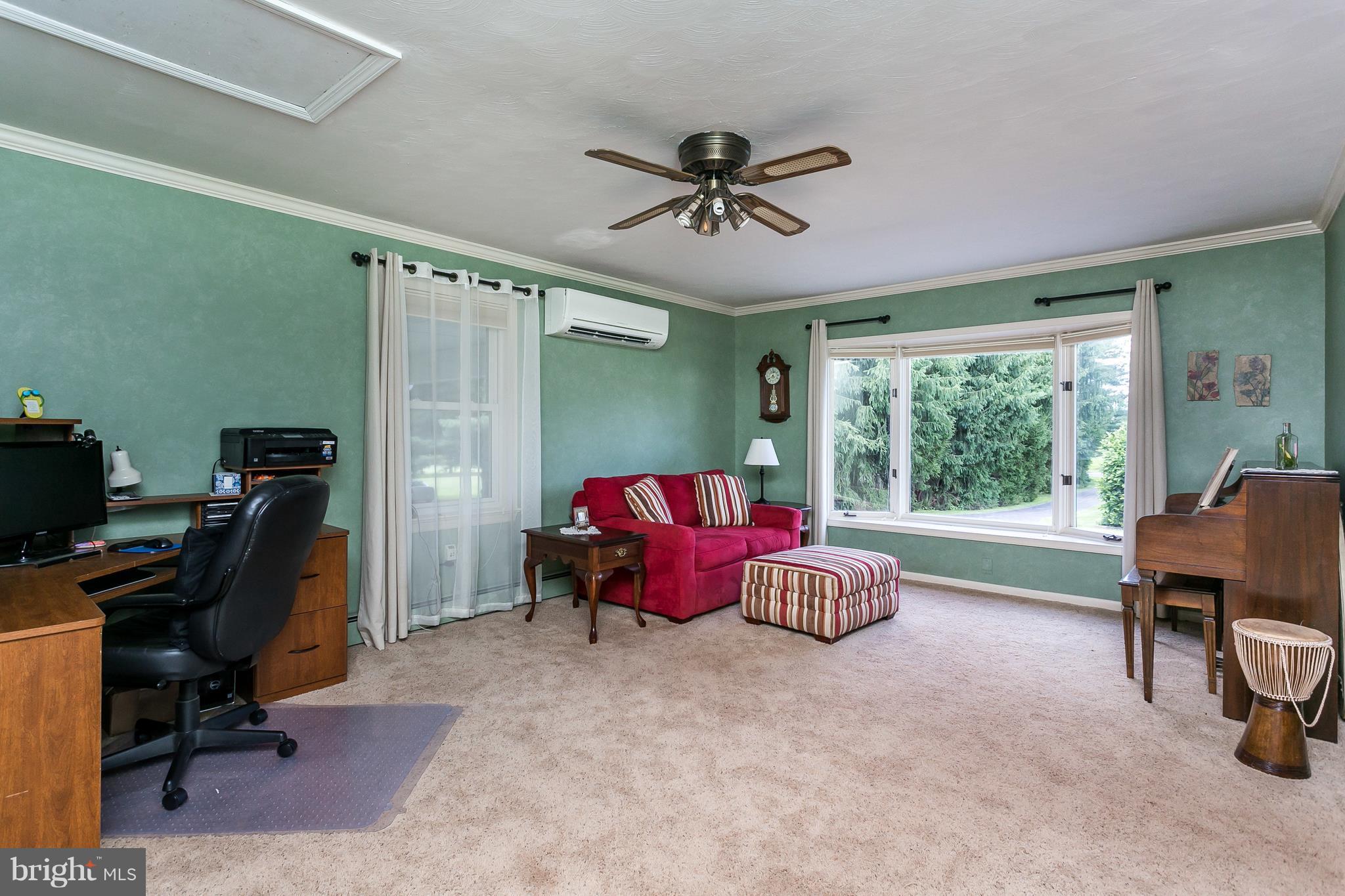 4111 McMullen Road Taneytown, MD 21787 - Photo 14 of 30 Huge space across from main lvl full bath