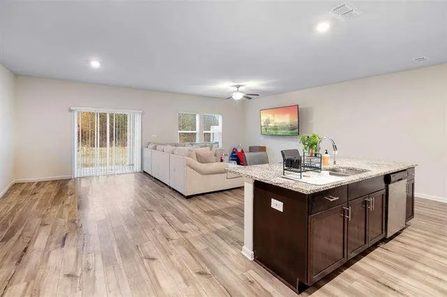 $2,245 | 1070 Sunny Lk Drive, Lawrenceville, GA 30043