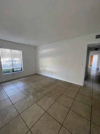 $1,900 | 812 Sky Pine Way, Unit D1, Greenacres, FL 33415