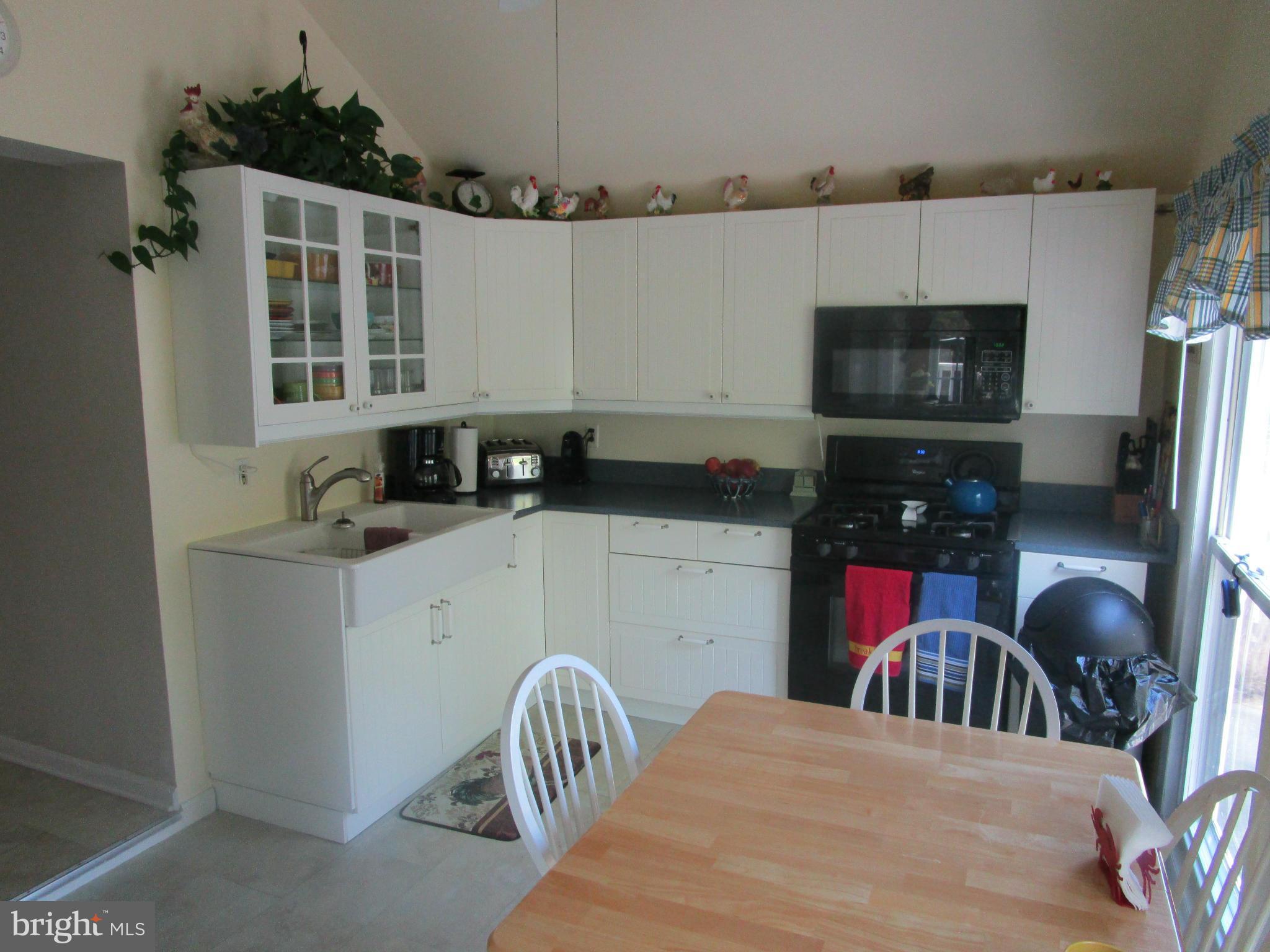 13034 Harford Road Hydes, MD 21082 - Photo 14 of 29 Kitchen