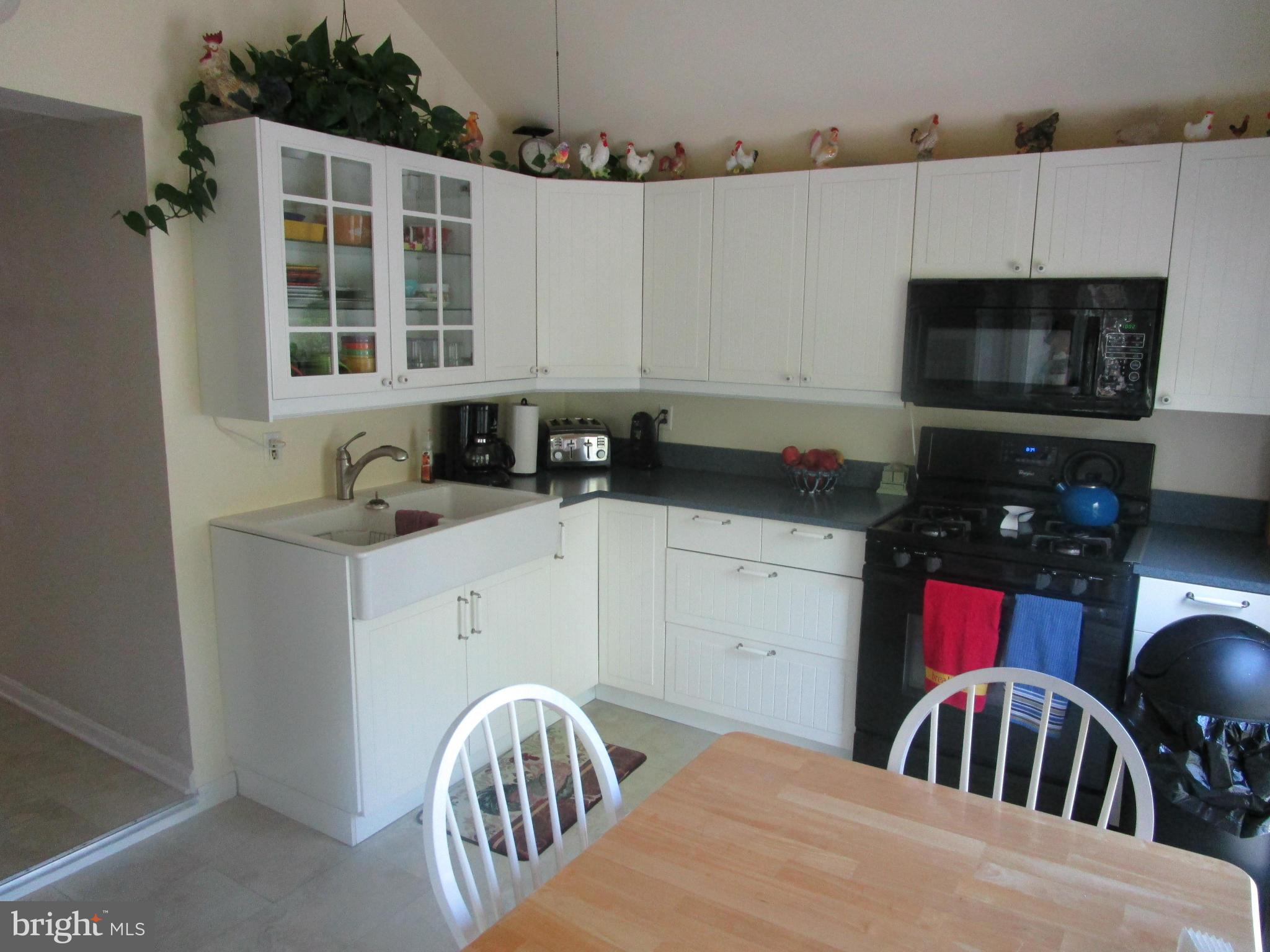 13034 Harford Road Hydes, MD 21082 - Photo 16 of 29 Kitchen