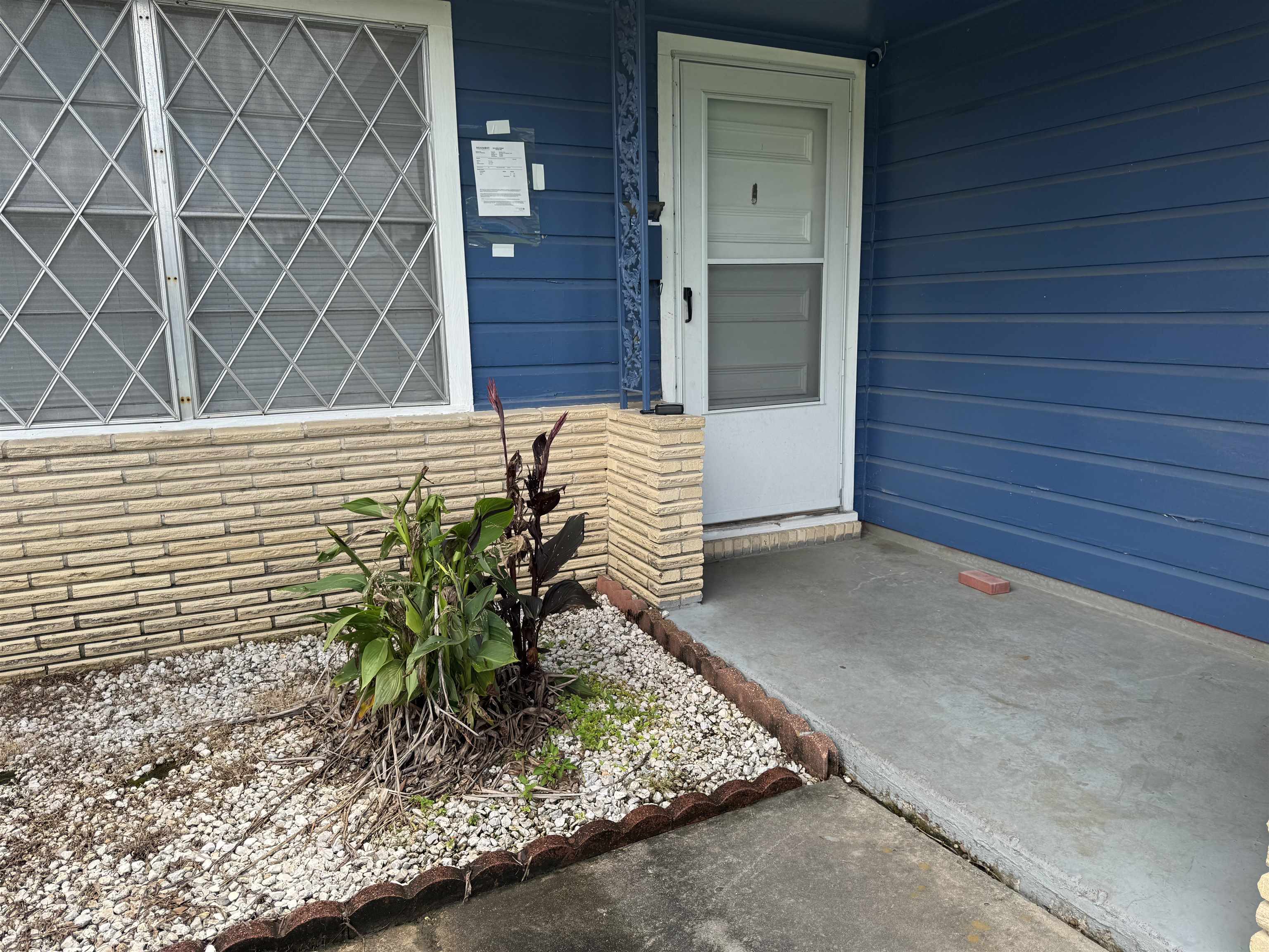 5480 Thames Drive Beaumont, TX 77708 - Photo 2 of 18