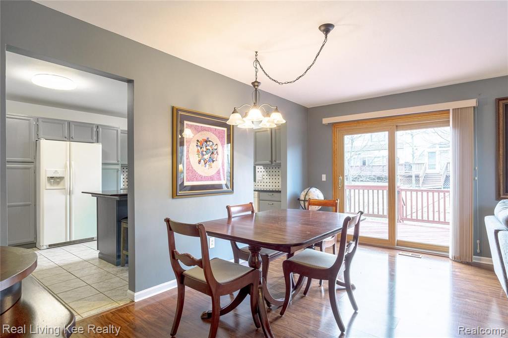 2200 Rochelle Park Drive Rochester Hills, MI 48309 - Photo 11 of 49