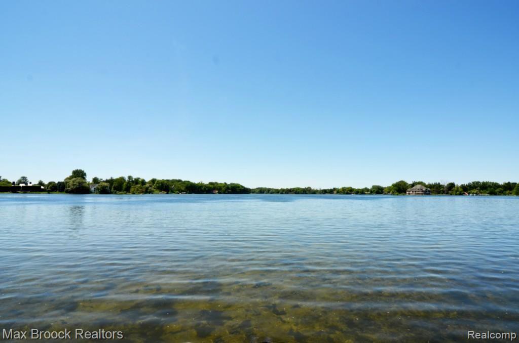 3791 West Pemberton Road Bloomfield Hills, MI 48302 - Photo 68 of 82 lake3 copy.jpg