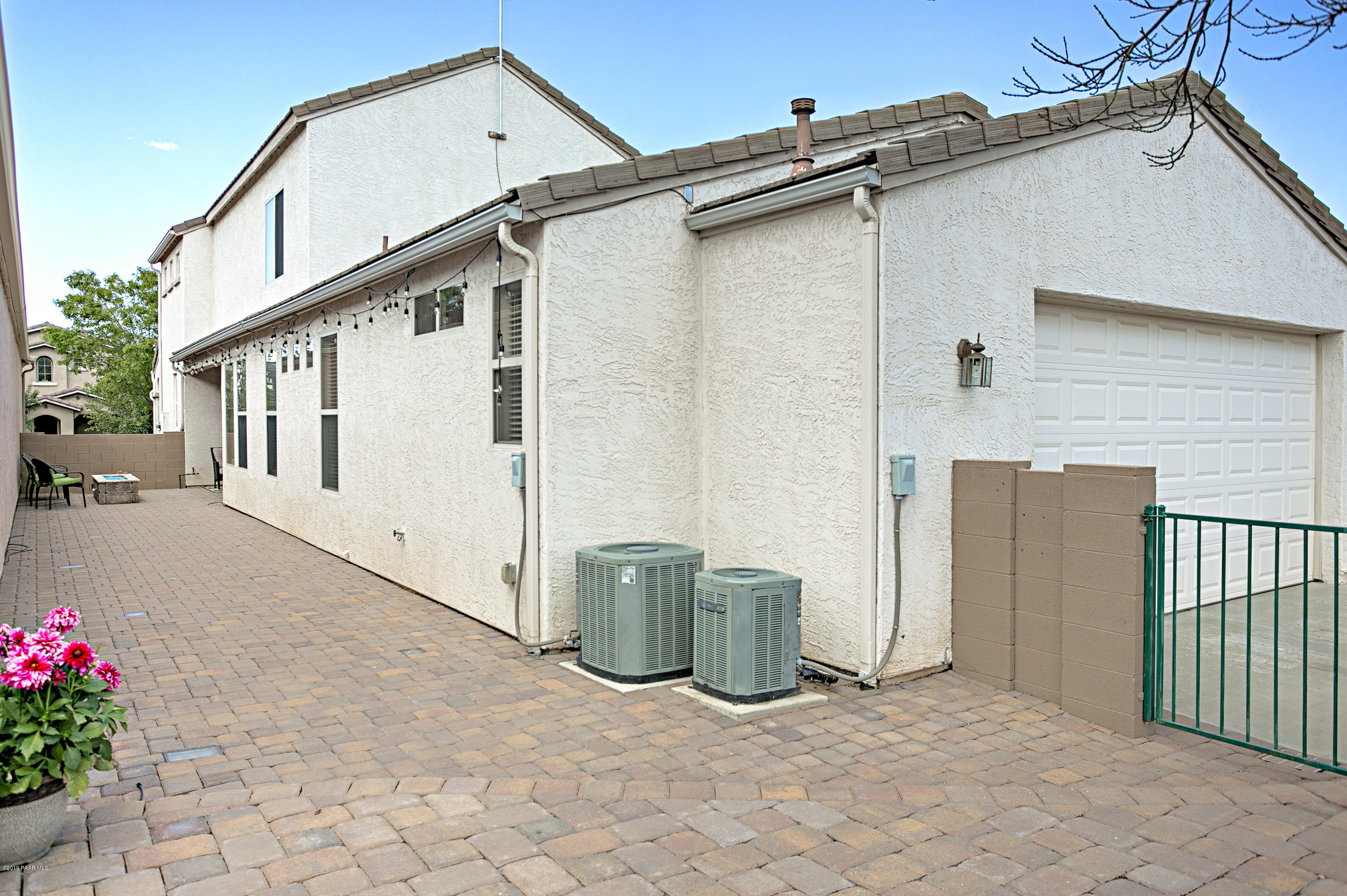 7257 Woolsey Ranch Road Prescott Valley, AZ 86314 - Photo 18 of 31 a view of a house with entryway