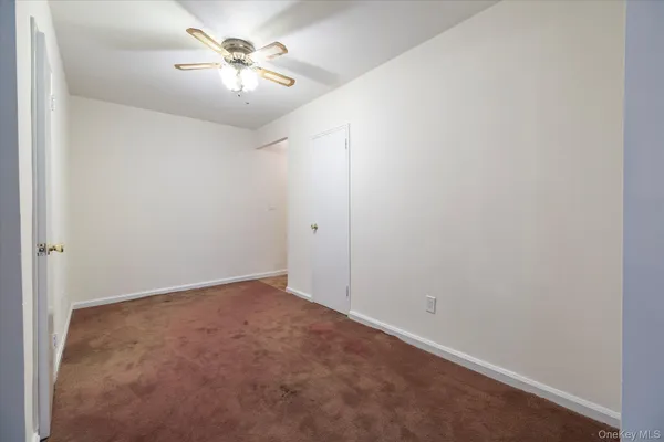 $299,900 | 280 Atlantic Avenue, Unit 140, East Rockaway, NY 11518