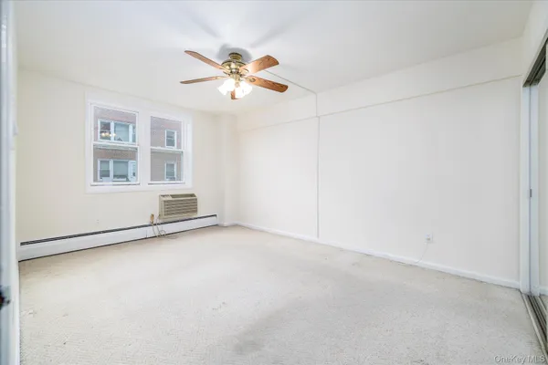 $299,900 | 280 Atlantic Avenue, Unit 140, East Rockaway, NY 11518