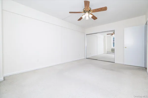 $299,900 | 280 Atlantic Avenue, Unit 140, East Rockaway, NY 11518