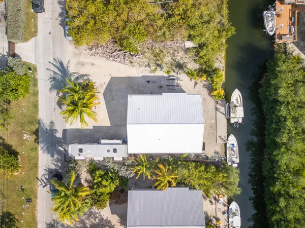 a view of a car parking garage