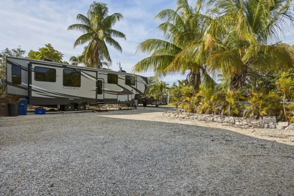 $999,000 | 22852 Buccaneer Lane, Cudjoe, FL 33042