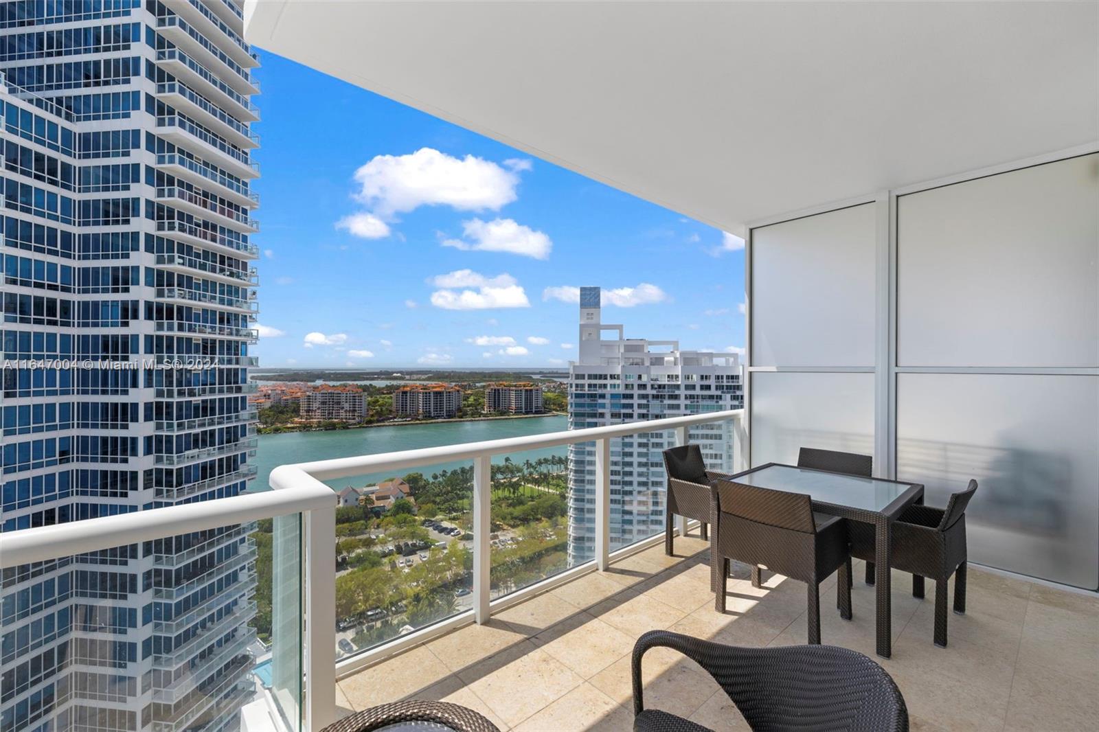 50 South Pointe Drive, Unit 2402 Miami Beach, FL 33139 - Photo 31 of 33