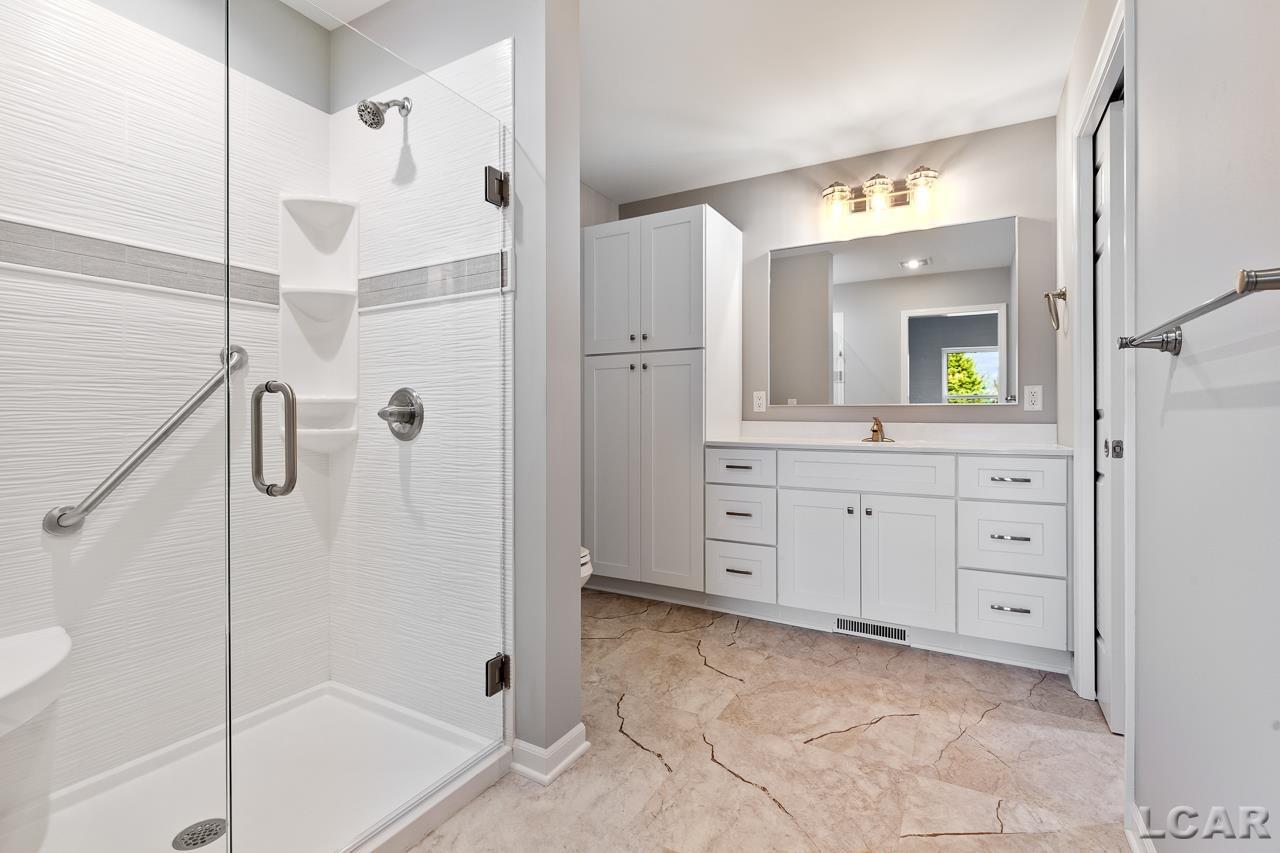 1191 Ridge Lane Tecumseh, MI 49286 - Photo 22 of 41 50095820-21.JPG