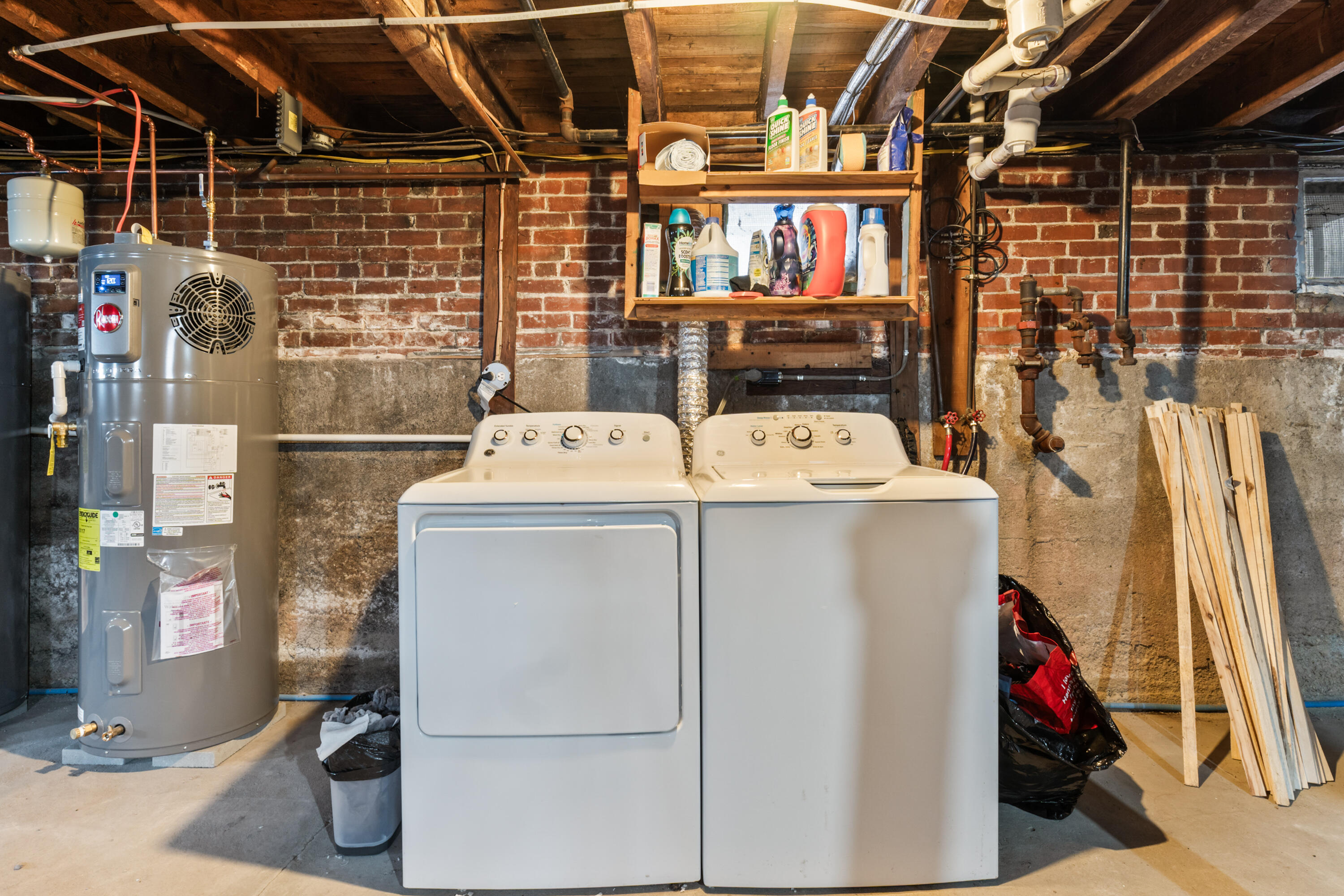 31 Burbank Street Lewiston, ME 04240 - Photo 60 of 81 31 Burbank St_161