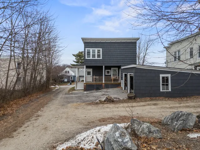 $499,000 | 31 Burbank Street, Lewiston, ME 04240