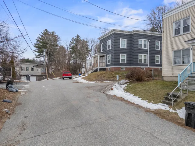 $499,000 | 31 Burbank Street, Lewiston, ME 04240