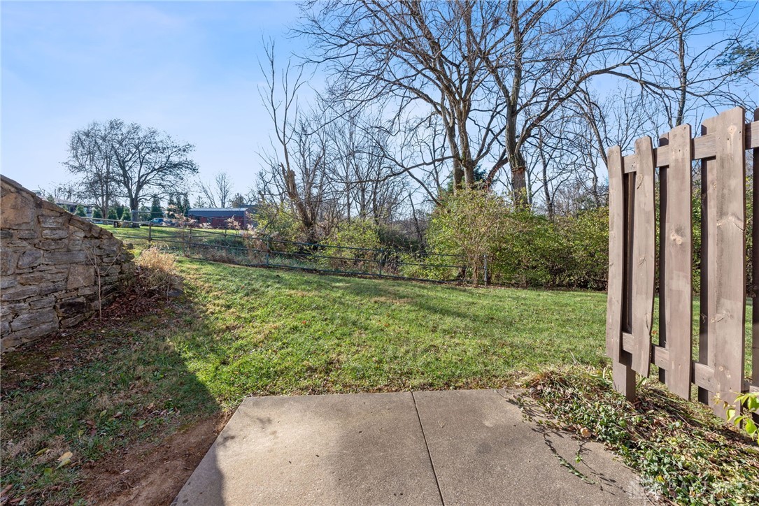 3313 North Bend Road, Unit L Cincinnati, OH 45239 - Photo 36 of 38 Gallery Image 36