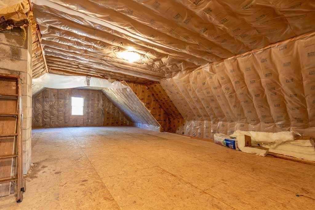 110 Whitney Road Phillipston, MA 01331 - Photo 18 of 26 a view of a indoor garage