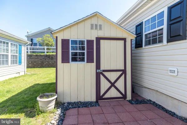 $299,000 | 2038 Highland Court, Unit 2038, North Wales, PA 19454