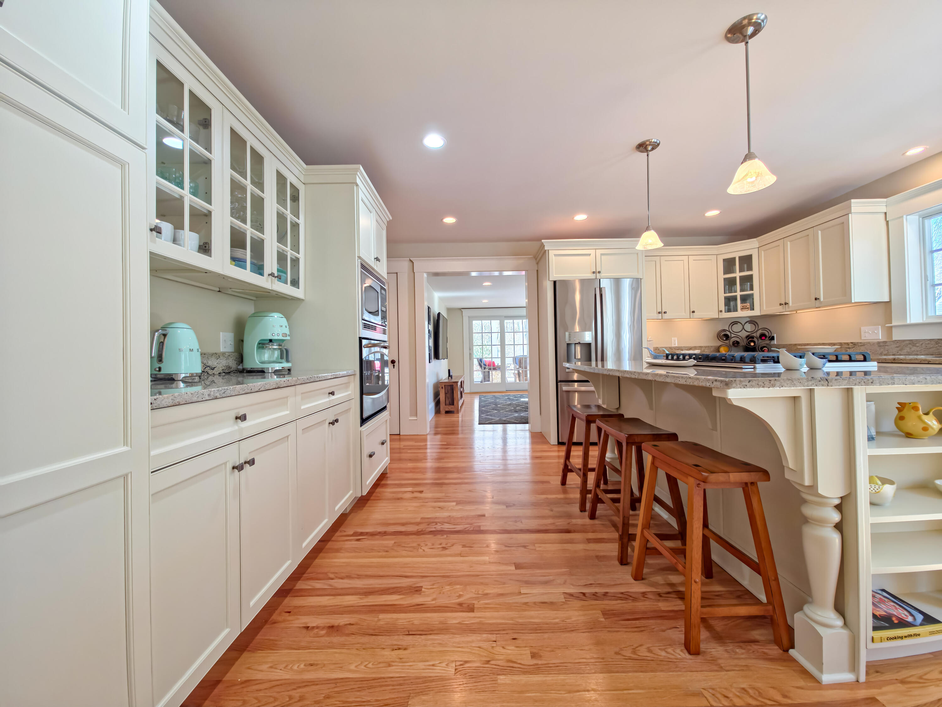 552 Main Street Cotuit, MA 02635 - Photo 14 of 76 Kitchen