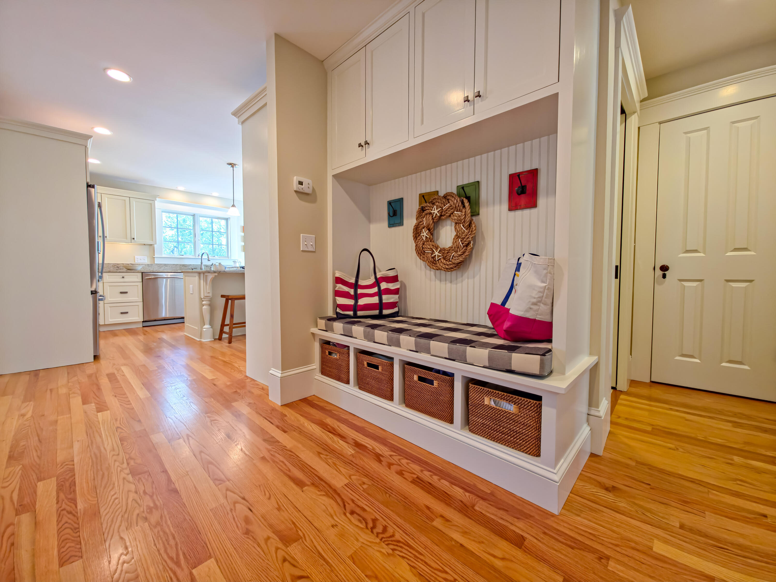 552 Main Street Cotuit, MA 02635 - Photo 20 of 76 Hallway