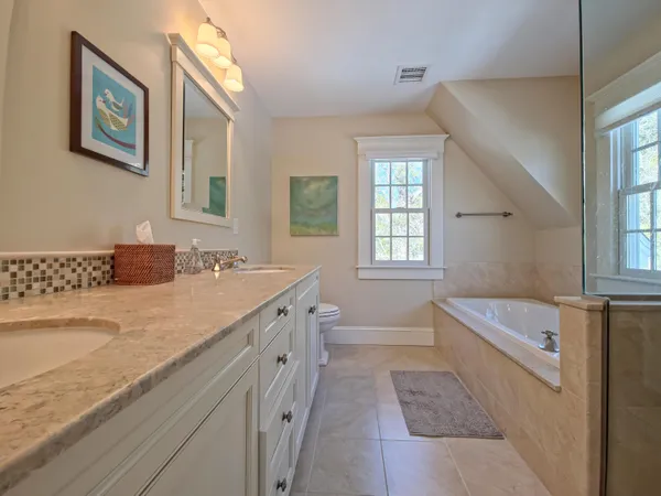 $1,995,000 | 552 Main Street, Cotuit, MA 02635