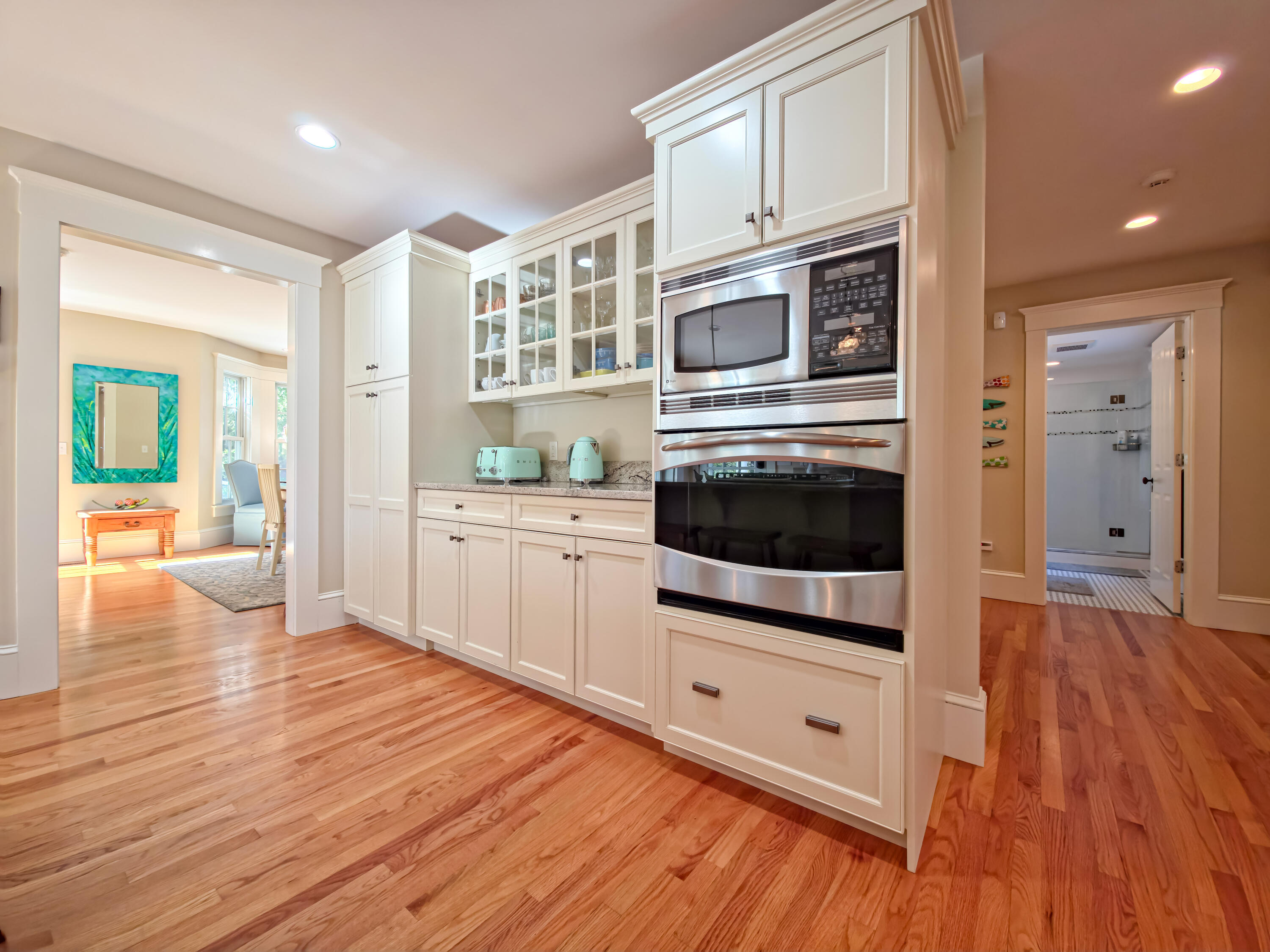 552 Main Street Cotuit, MA 02635 - Photo 10 of 76 Kitchen