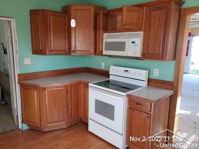 2425 North Graham Road Freeland, MI 48623 - Photo 8 of 13