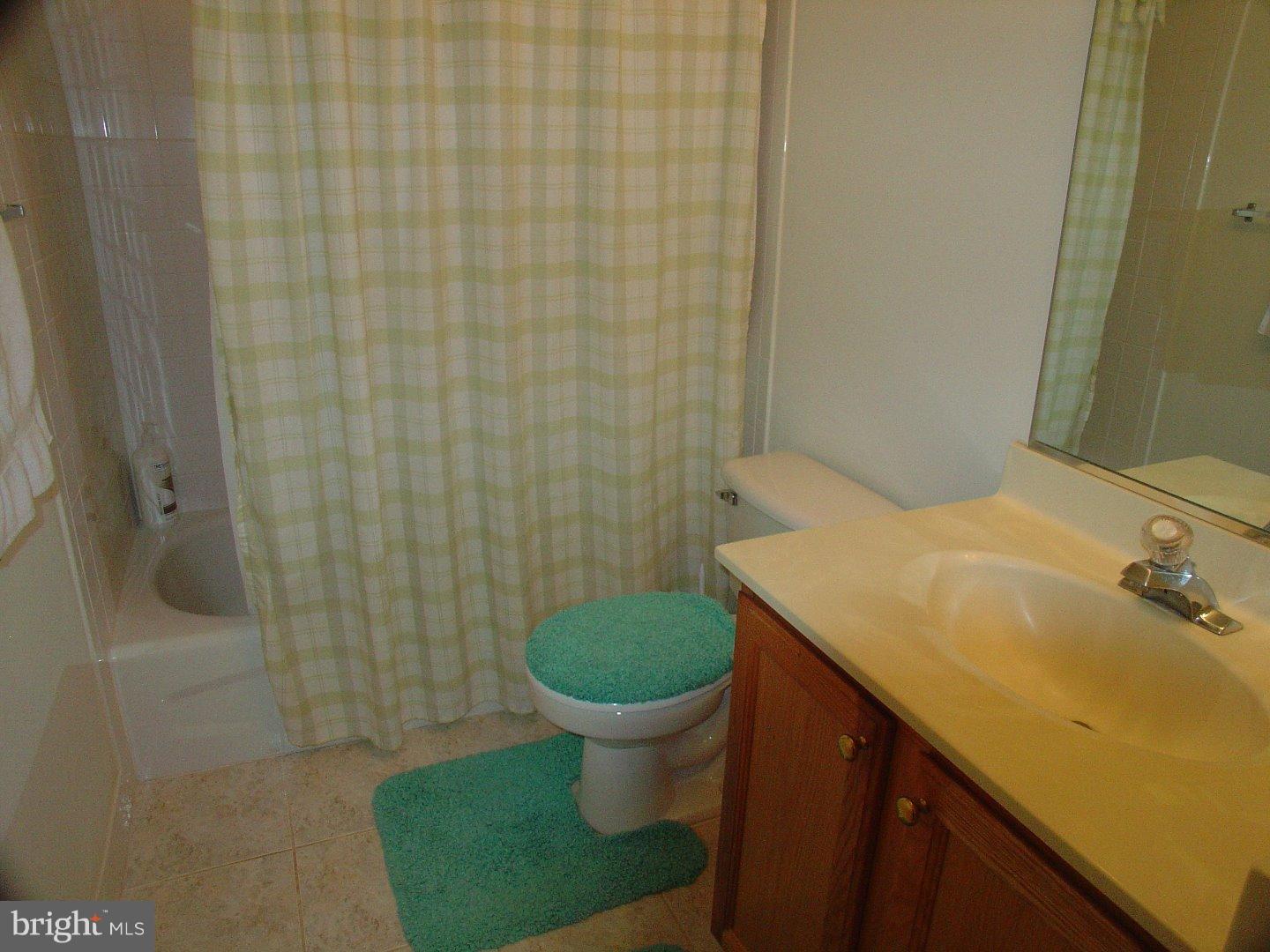 111 Coburn Road Pennington, NJ 08534 - Photo 22 of 25 Bathroom