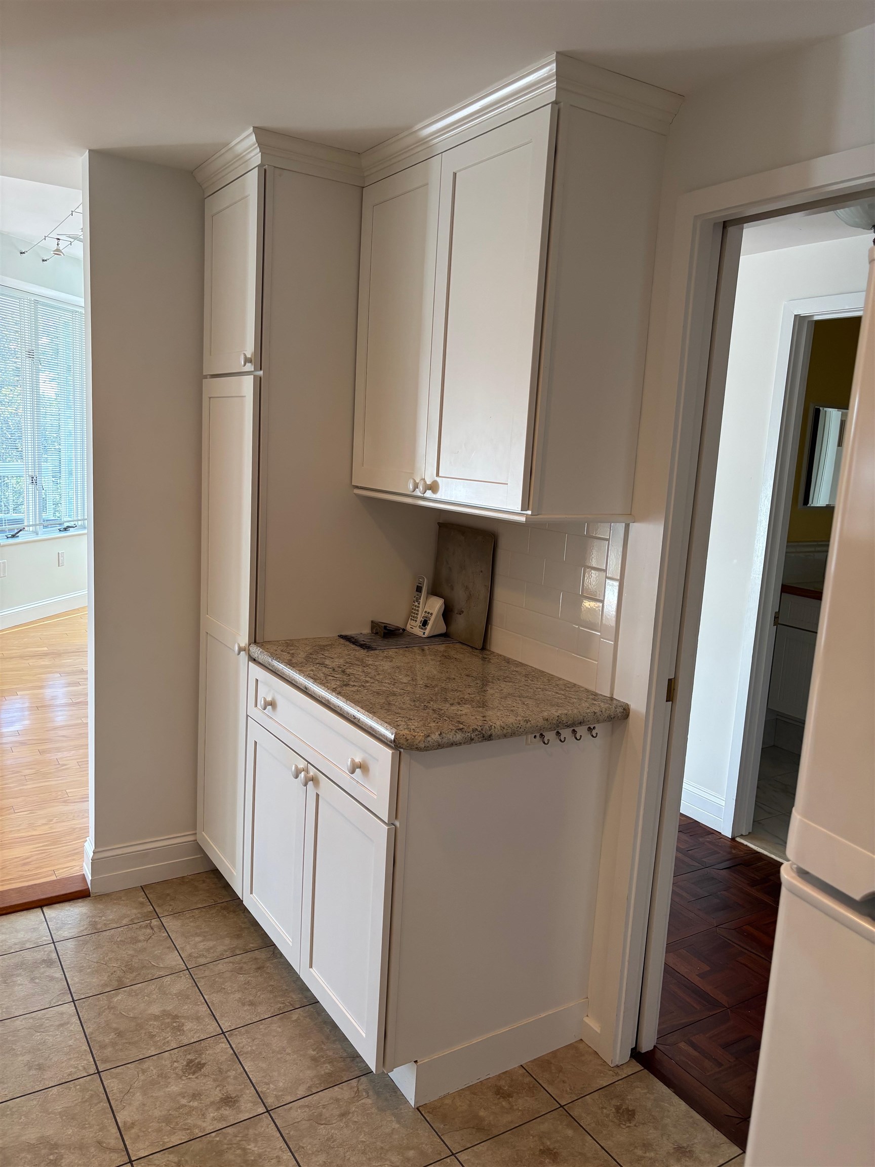 300 River Road, Unit 407 Manchester, NH 03104 - Photo 18 of 33 Gallery Image 18