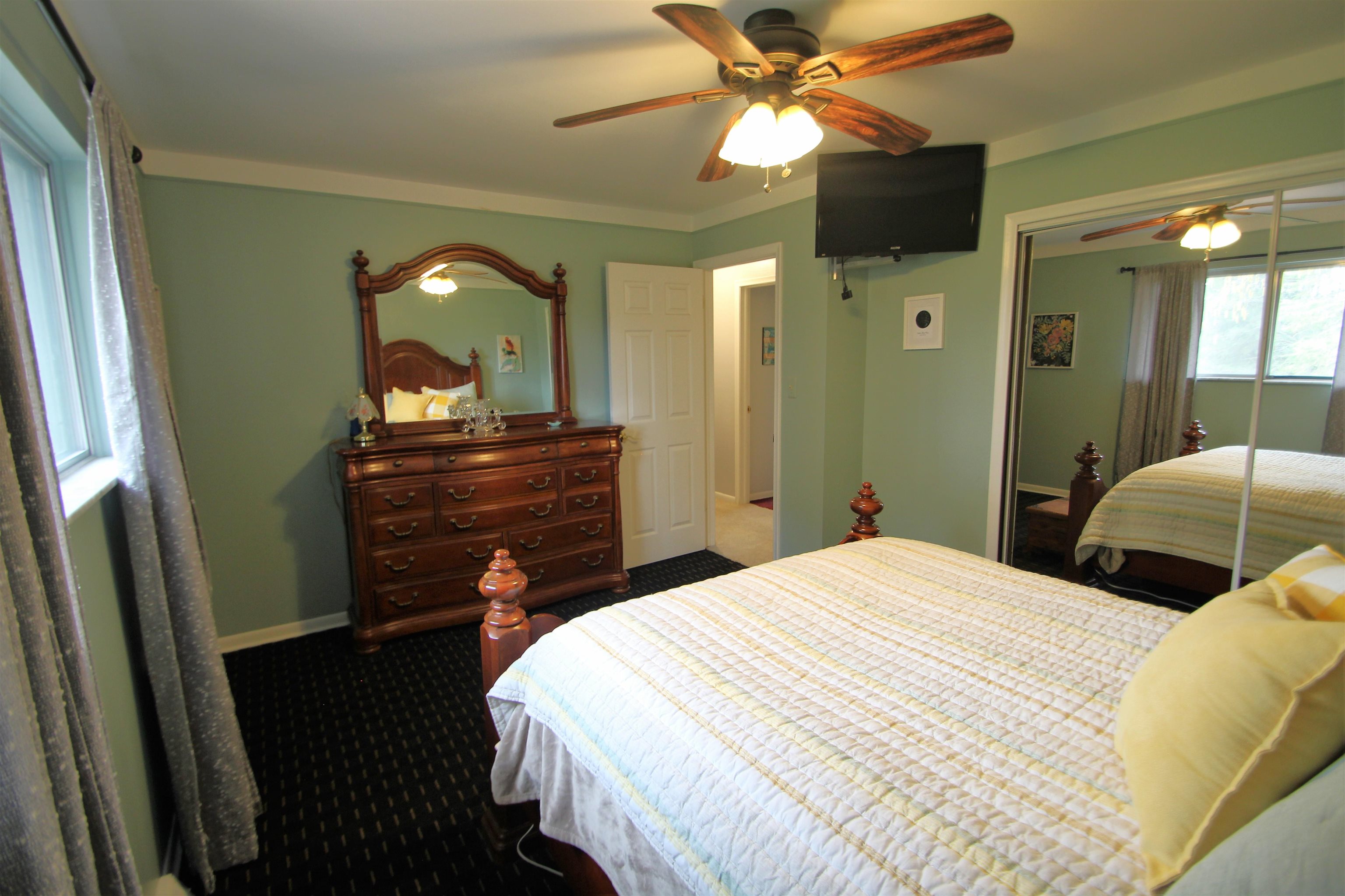 3137 North Mill Road Dryden, MI 48428 - Photo 27 of 46 50106978-26.JPG