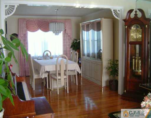 12 Norton Road East Brunswick, NJ 08816 - Photo 6 of 8 Gallery Image 6