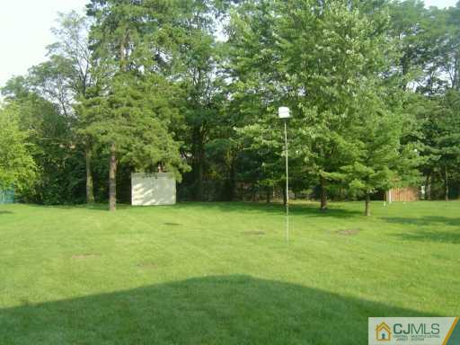 12 Norton Road East Brunswick, NJ 08816 - Photo 8 of 8 Gallery Image 8