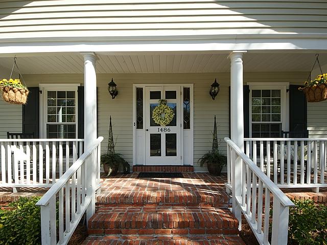 1486 Astley Road Mount Pleasant, SC 29464 - Photo 3 of 51 03