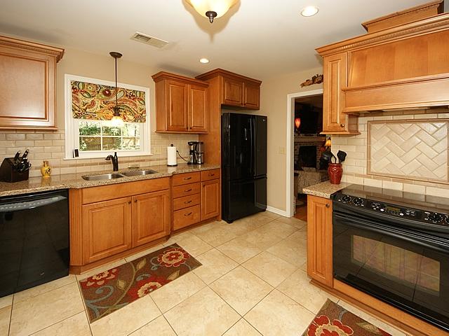1486 Astley Road Mount Pleasant, SC 29464 - Photo 10 of 51 10