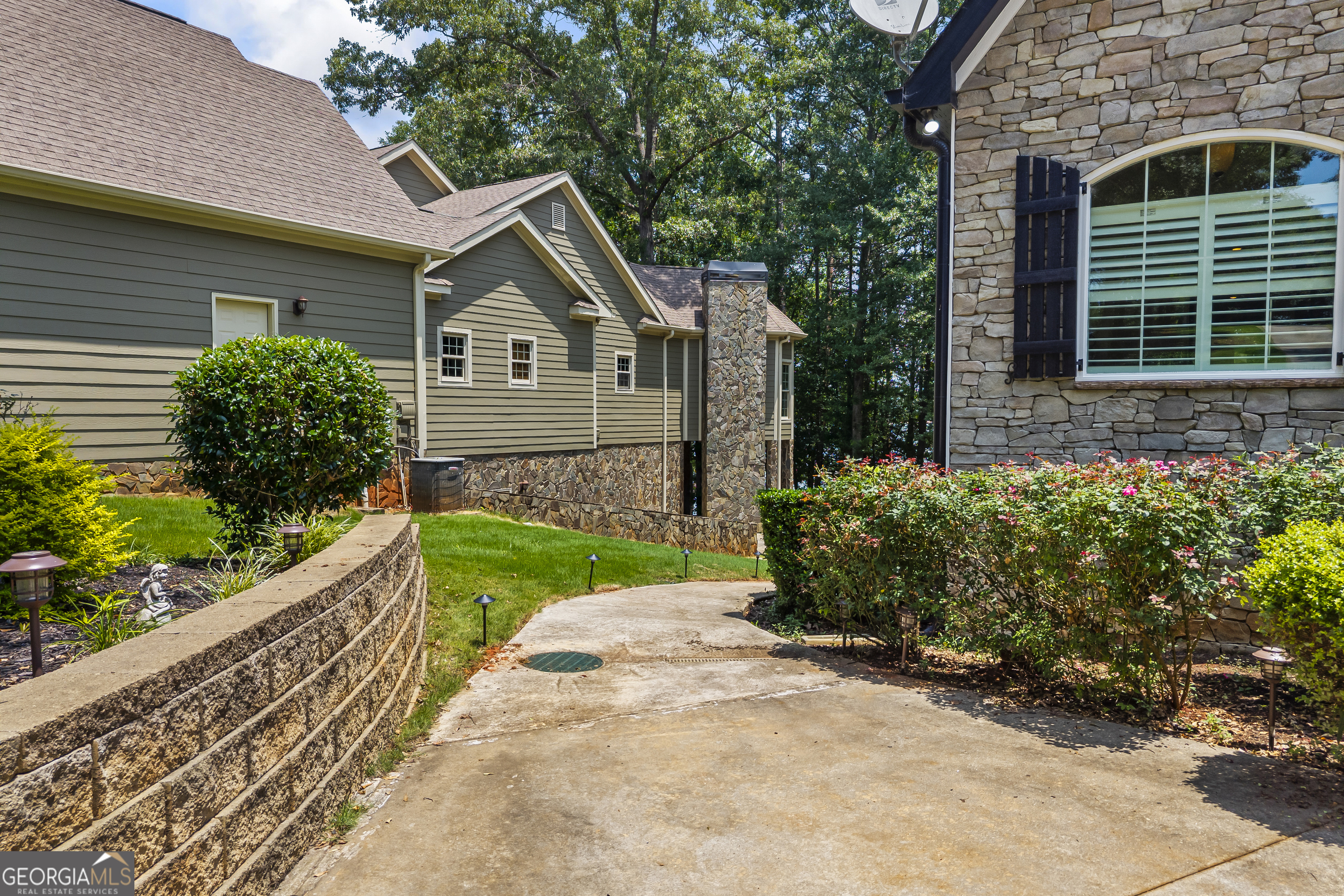 540 Capri Point Lavonia, GA 30553 - Photo 46 of 127