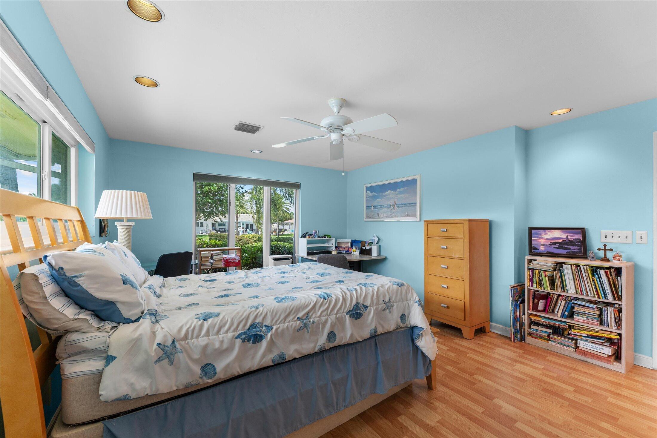 2141 Northeast 29th Street Lighthouse Point, FL 33064 - Photo 33 of 53 32