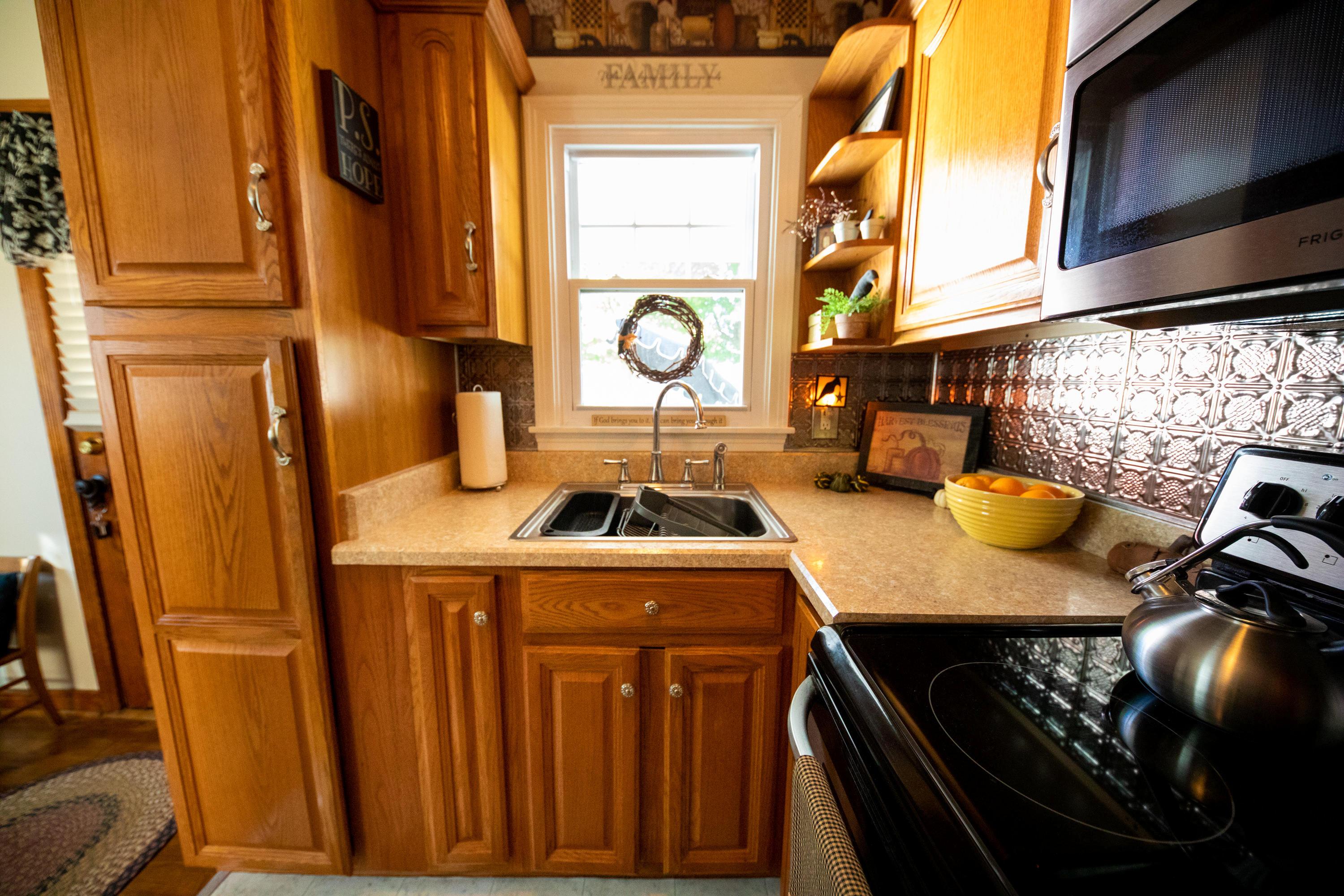 200 North Madison Road London, OH 43140 - Photo 12 of 49 Gallery Image 12