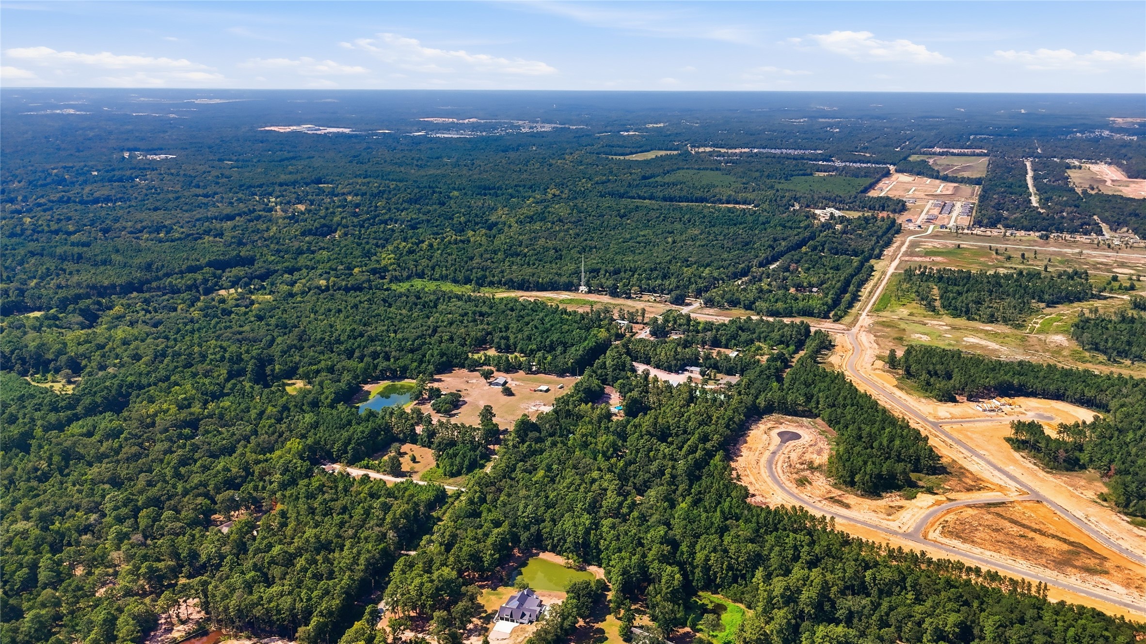12259 Crockett Martin Road Conroe, TX 77306 - Photo 12 of 13 Gallery Image 12