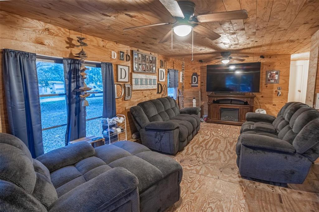 15970 Southwest 3rd Lane Ocala, FL 34481 - Photo 5 of 20