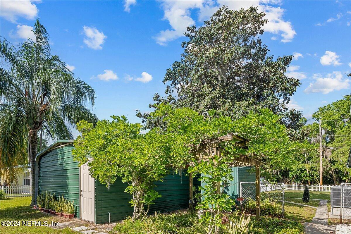 128 Boca Raton Satsuma, FL 32189 - Photo 4 of 34 Yard/Shed