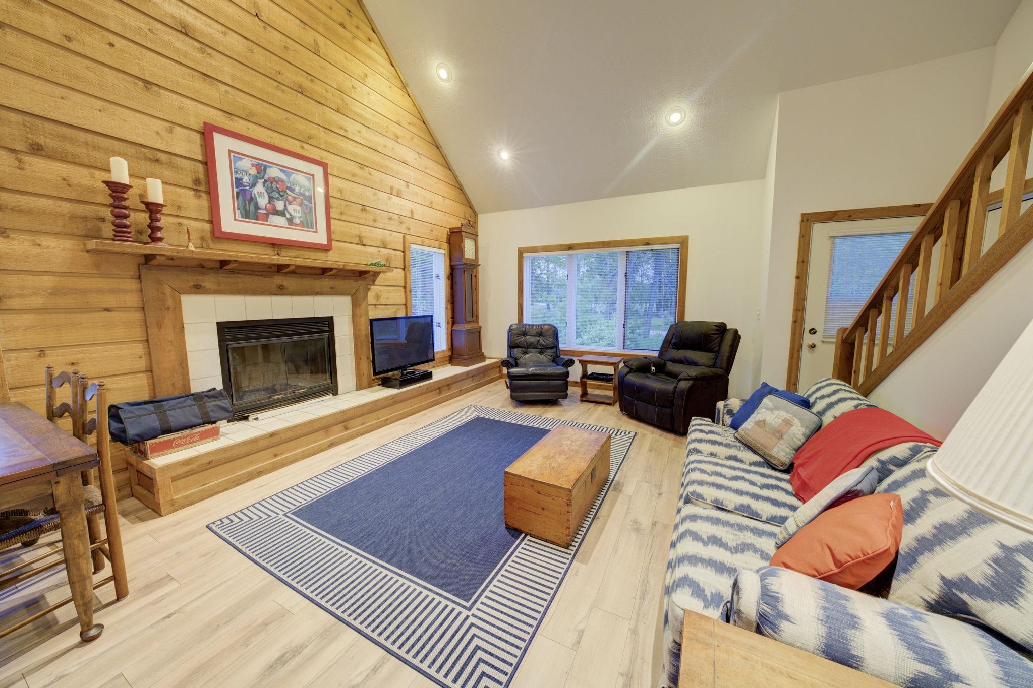 7620 South Dunns Farm Road Maple City, MI 49664 - Photo 42 of 62 Gallery Image 42