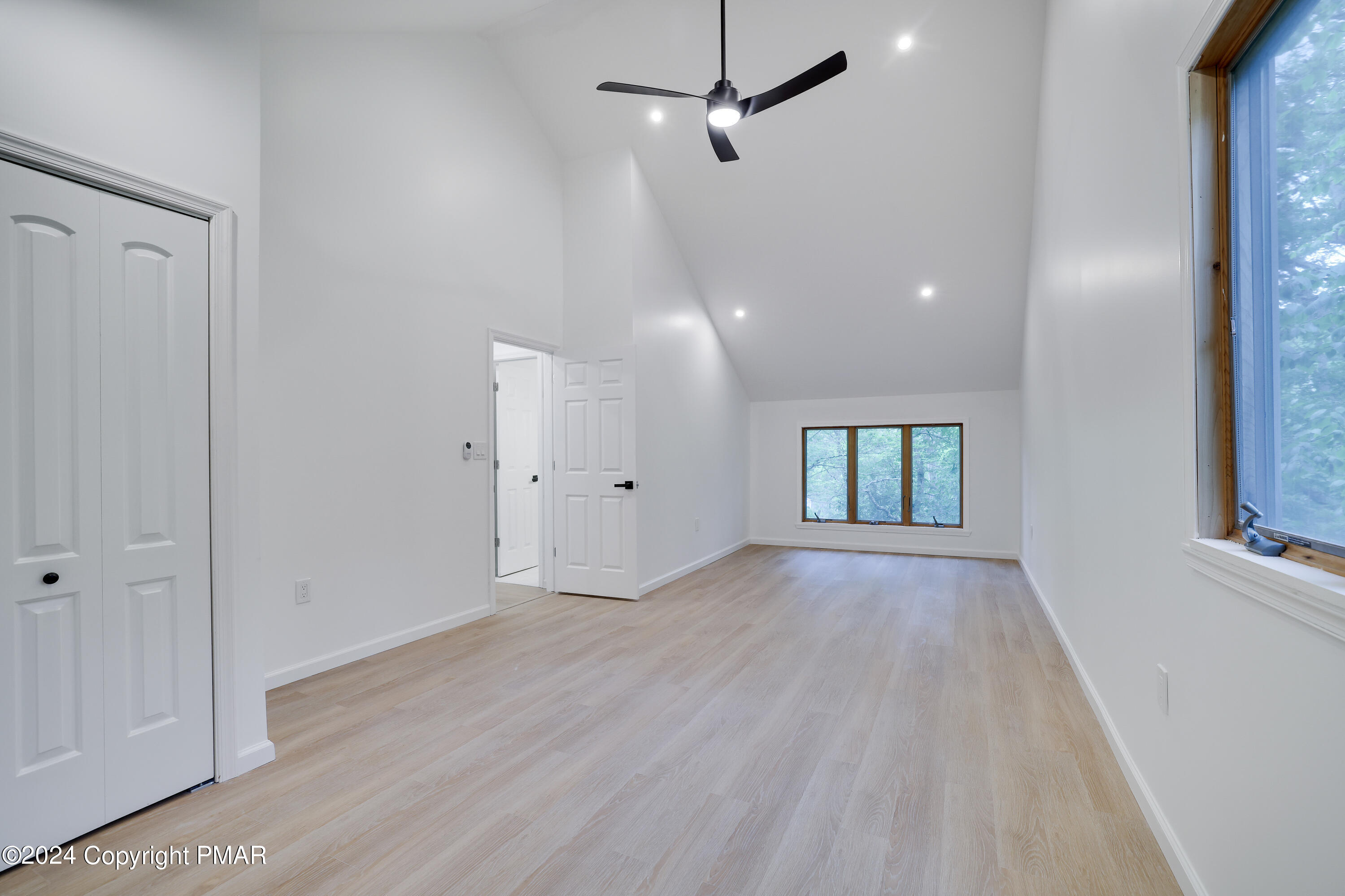 6339 Decker Road Bushkill, PA 18324 - Photo 13 of 58 12-Primary Bedroom (1)