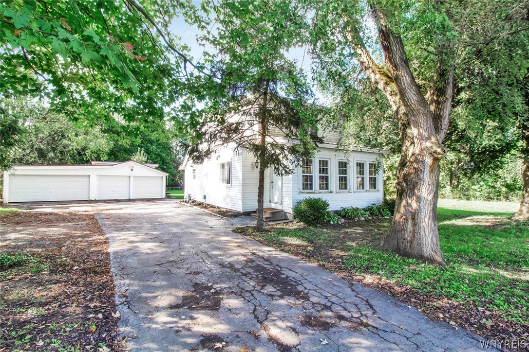 4406 South Newstead Road Newstead, NY 14001 - Photo 1 of 1 Gallery Image 1