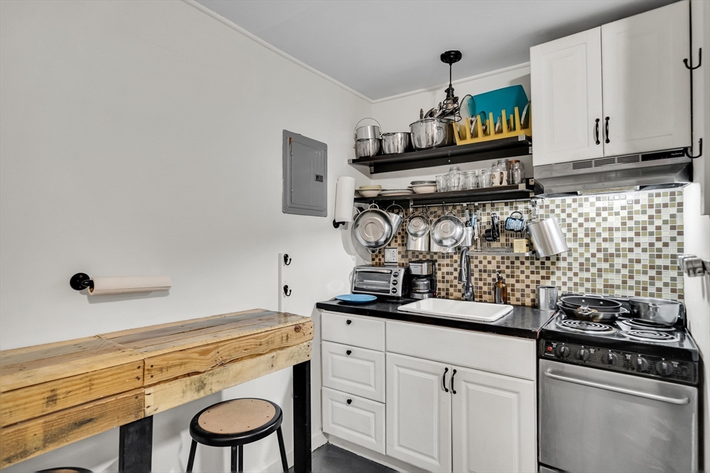 5 Spofford Road, Unit 17 Boston, MA 02134 - Photo 5 of 21