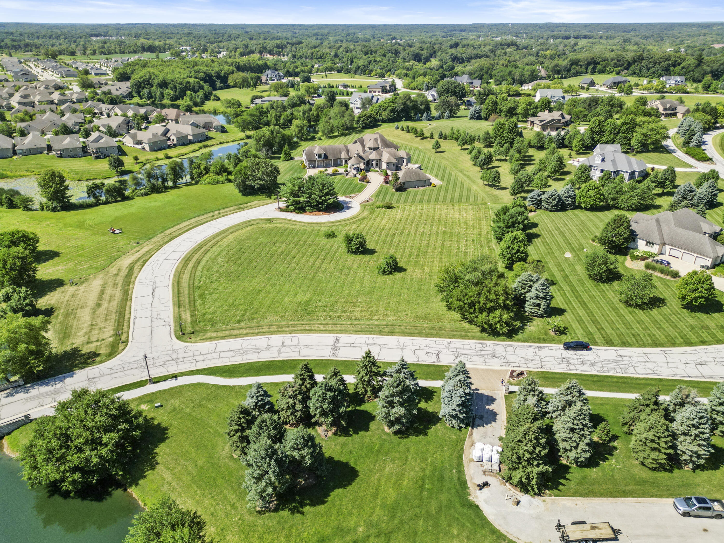 2960 Spring Rain Court Valparaiso, IN 46385 - Photo 4 of 14 an aerial view of a house with a garden